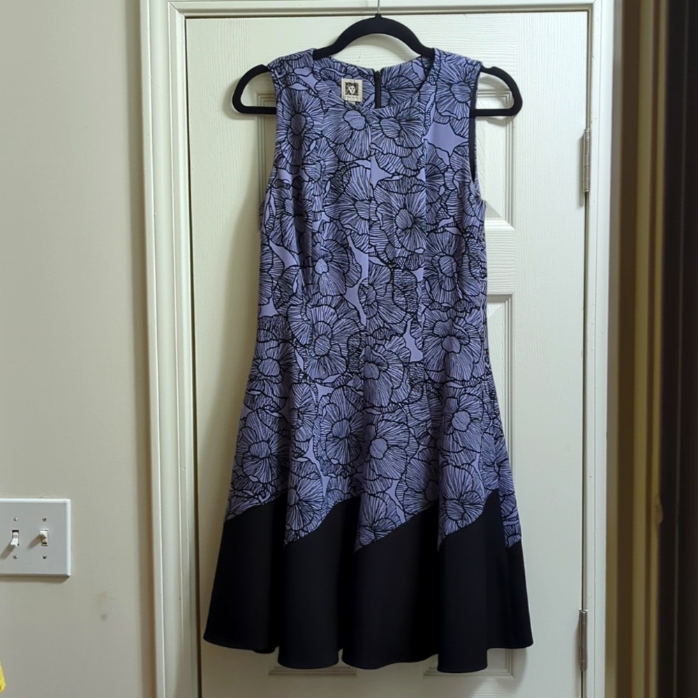 Anne Klein gorgeous and elegant